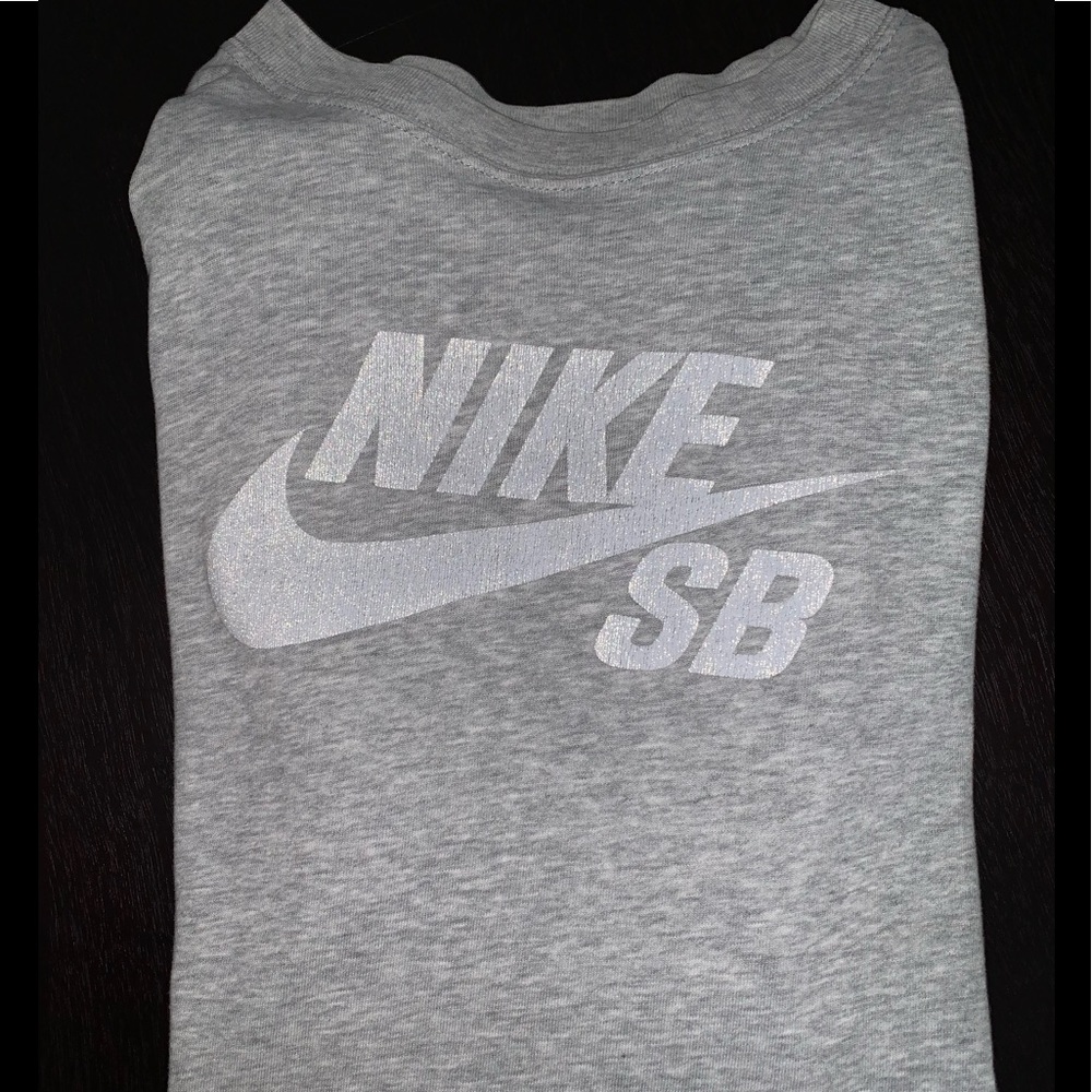 Mens Nike SB Tee
